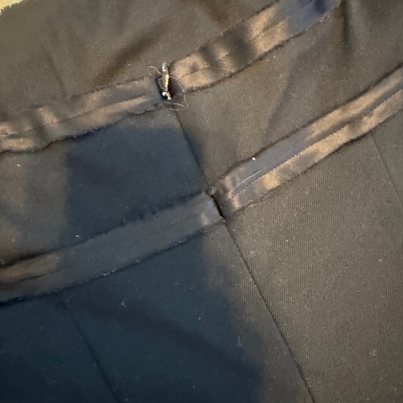 Ruth strapless midi black cocktail dress with black distressed silk trim. Size 4 - Picture 6 of 8